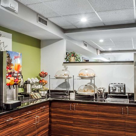 Sleep Inn & Suites Bensalem Buitenkant foto