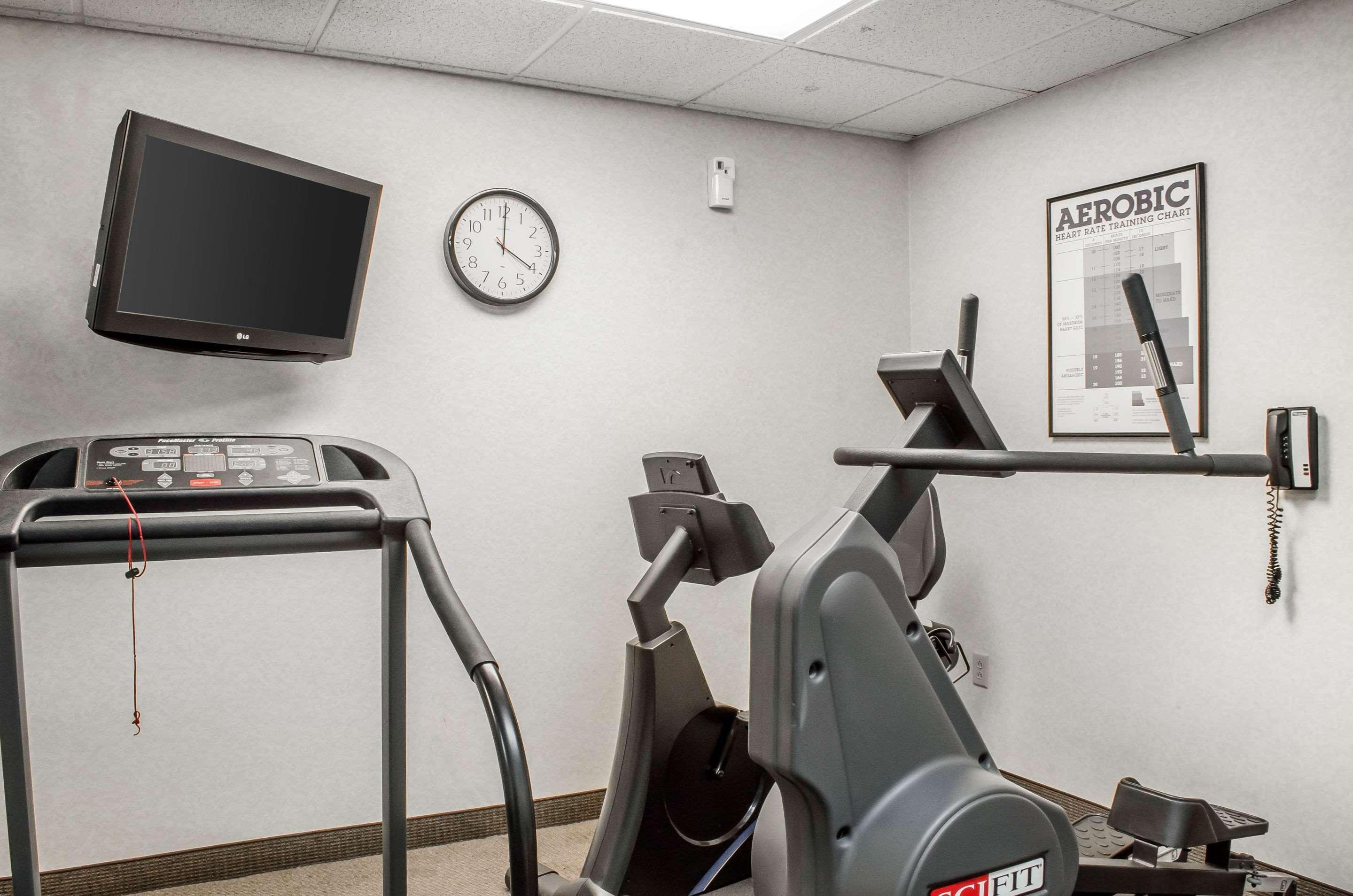 Sleep Inn & Suites Bensalem Buitenkant foto